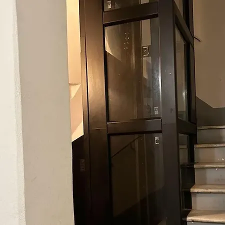 Splendido Nel Centro Di Roma, Monti Daire
